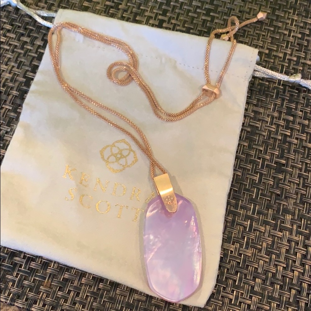 Kendra Scott adjustable pendant necklace